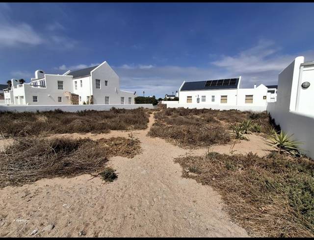 LAND FOR SALE IN LAMPIESBAAI